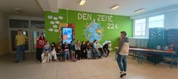 Den Země